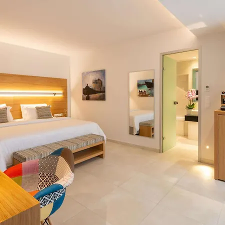High White - Adults Only Hotel 5*